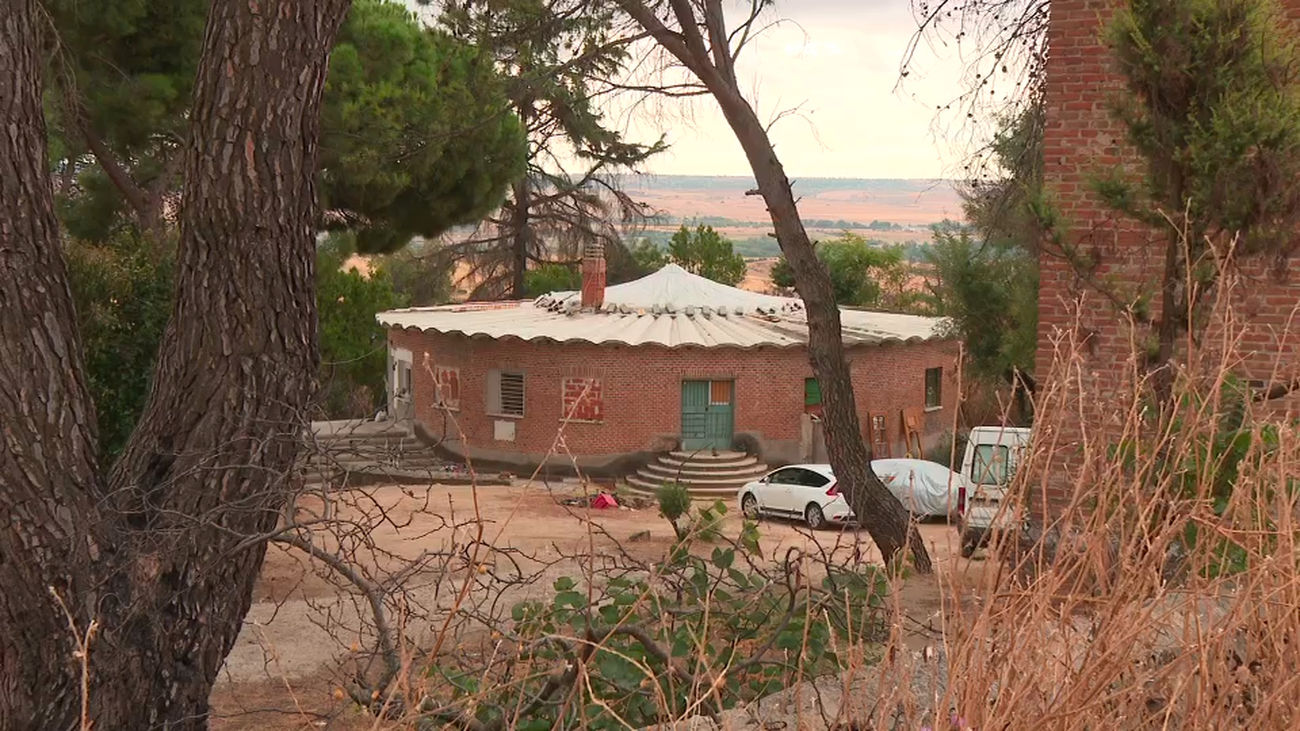 El Molar intenta recuperar su histórico balneario ocupado por una familia desde hace 20 años
