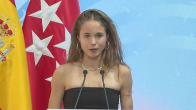 La Comunidad de Madrid entrega sus primeras 84 becas a la excelencia académico-deportiva