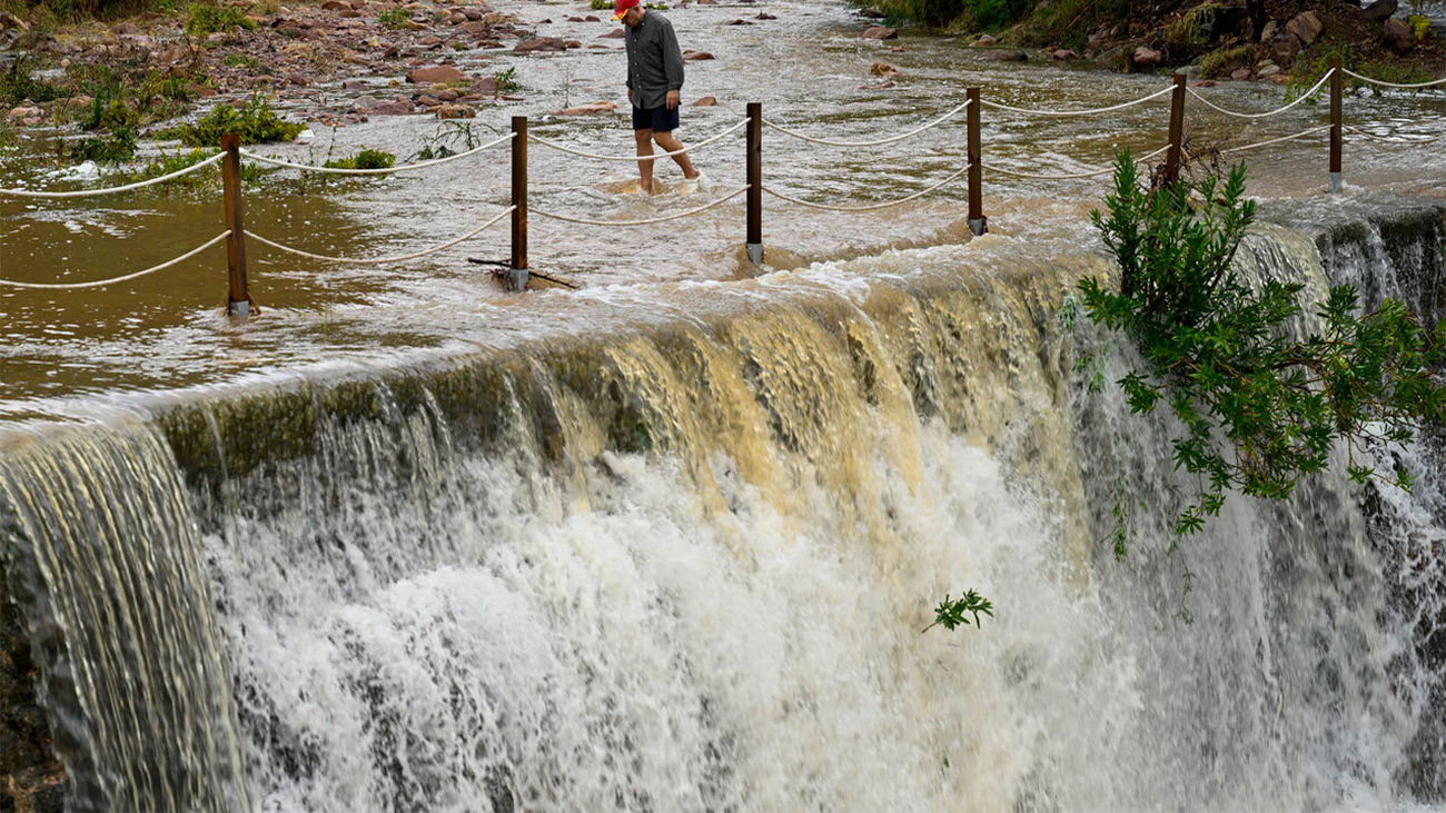 Aviso rojo por lluvias muy fuertes en Valencia mientras se desactiva en Tarragona y Castellón