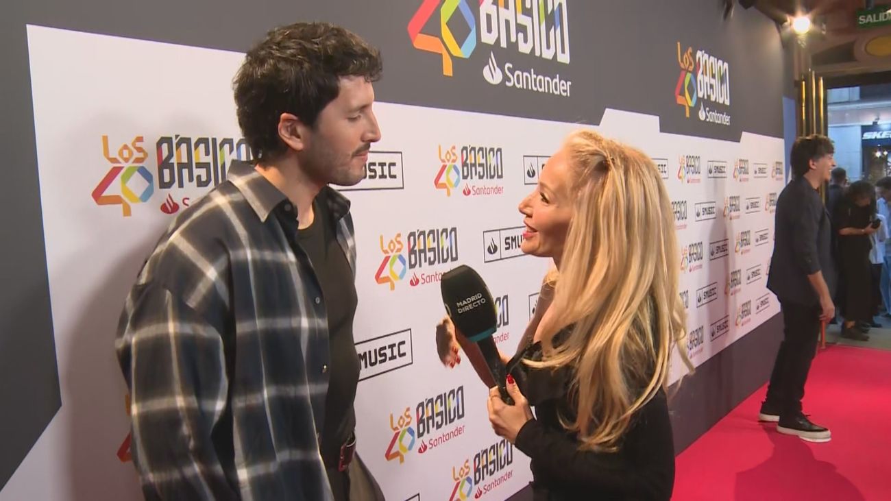 Sebastián Yatra corona su gira española con un concierto íntimo en el Teatro Eslava