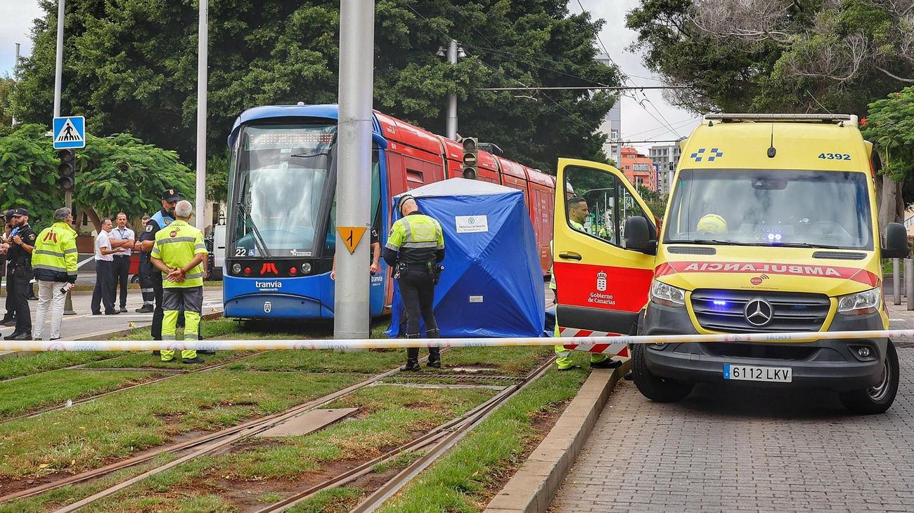 Muere una joven atropellada por el tranvía en Santa Cruz de Tenerife