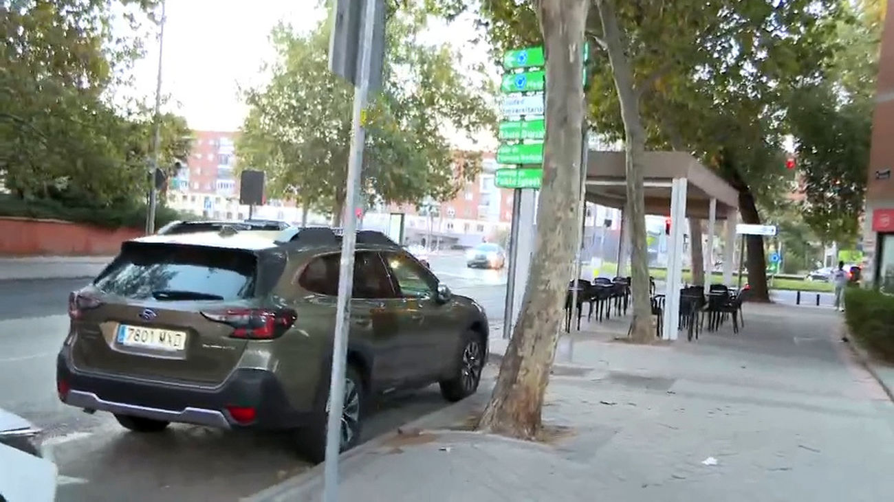 Entra en servicio la ampliación de la zona SER en Valdezarza, una medida aplaudida por sus vecinos