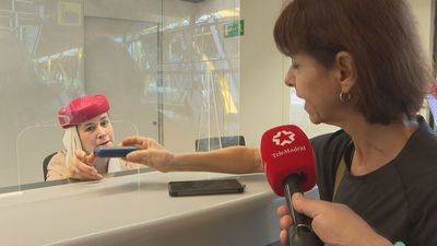 Emirates prohíbe baterías externas a bordo de sus aviones desde este miércoles