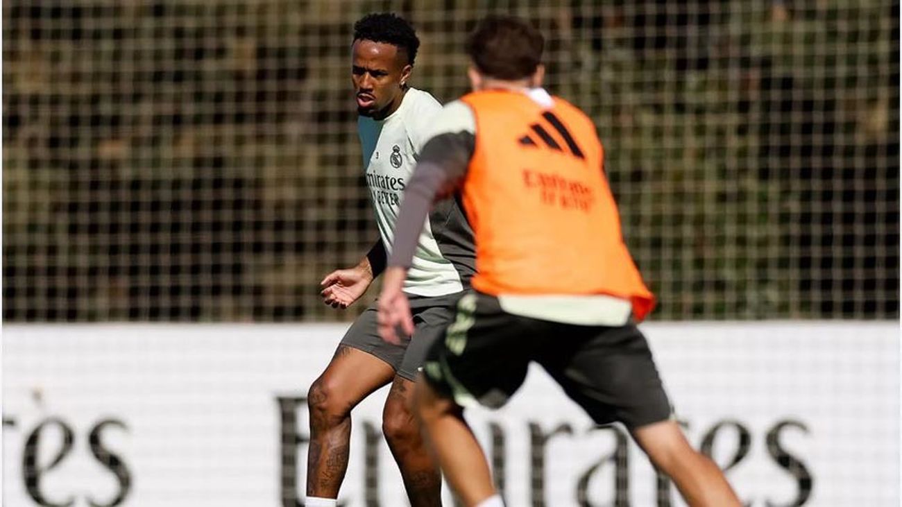 Xabi Alonso recupera a Militao