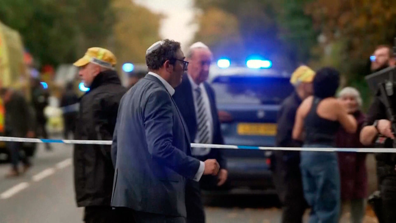 Dos muertos y varios heridos tras el ataque a una sinagoga de Manchester el día del Yon Kippur