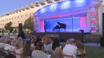 La ópera se funde con Madrid gracias a ‘La Carroza del Real’ en el Teatro Real