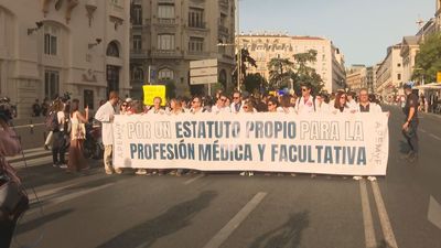 Los médicos vuelven a la huelga contra las condiciones laborales que propone Sanidad