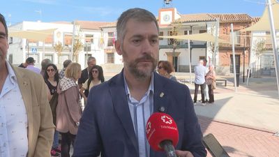 El Gobierno de Ayuso apunta a la "financiación ilegal" del PSOE por los pagos en sobres a Ábalos