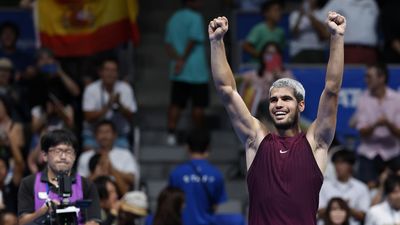 A Alcaraz le basta la final en París para terminar 2025 como número 1