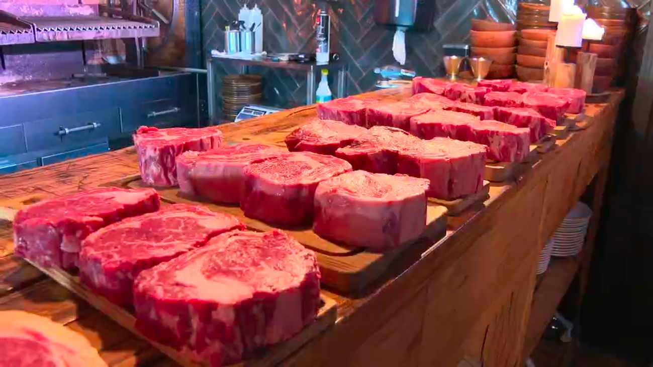 Una guía gastronómica con 200 restaurantes de varios países para celebrar la Hispanidad