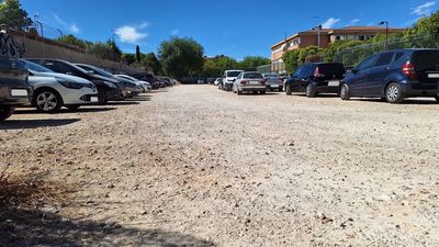 Un solar de la calle Luis Vives de Alcalá se convertirá en aparcamiento pavimentado