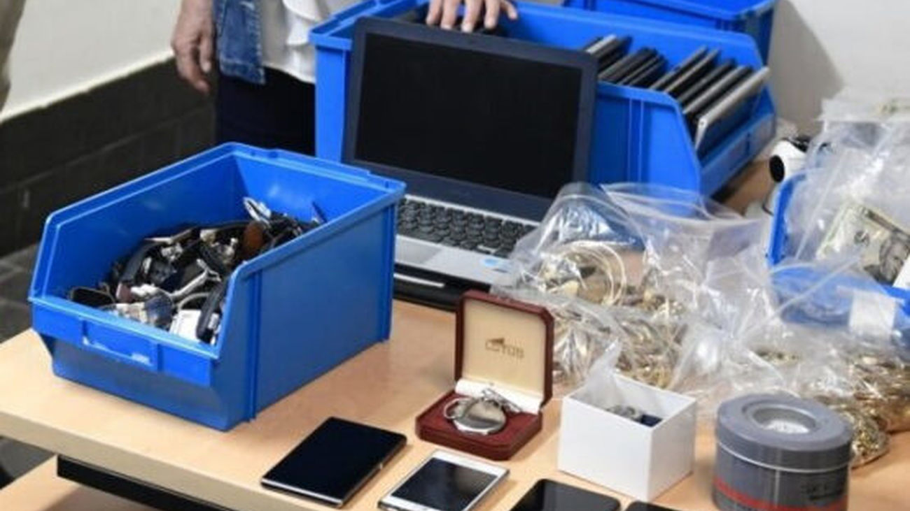 Madrid saca a subasta 550 dispositivos electrónicos de la Oficina de Objetos Perdidos