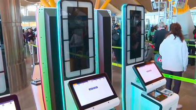 El aeropuerto de Barajas registra 1.800 viajeros en el estreno del nuevo sistema fronterizo de la UE