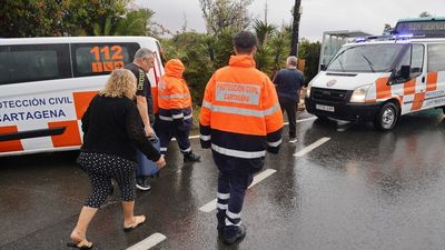 Murcia y Alicante, en alerta roja por las lluvias intensas de la borrasca Alice
