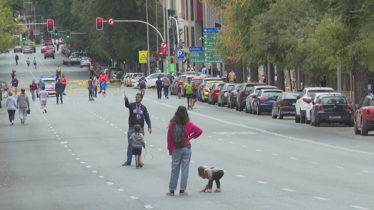 Los peatones se 'adueñan' de un tramo de Bravo Murillo este domingo