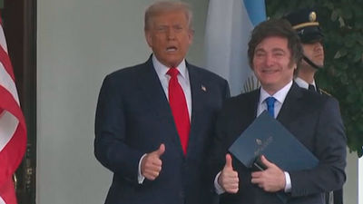 Trump recibe con elogios a Milei  y confía en su victoria electoral