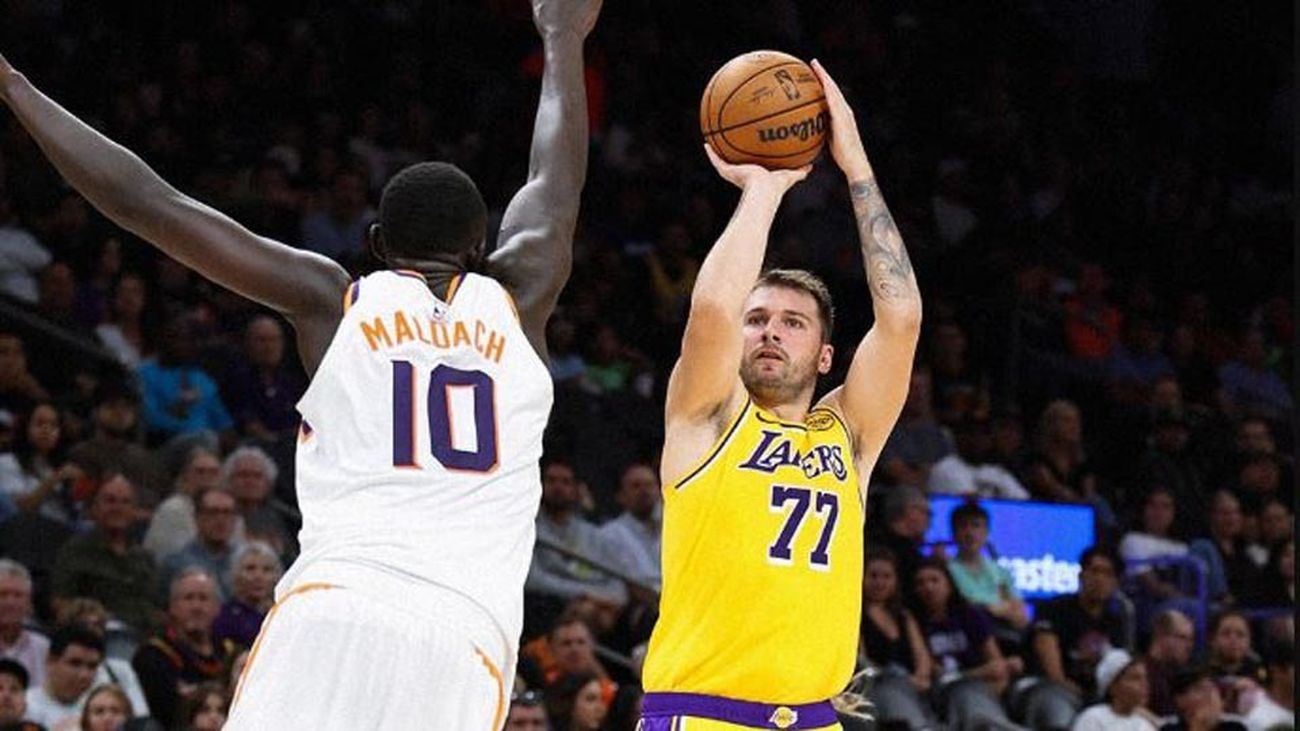 Doncic se estrena y brilla en la pretemporada con 25 puntos