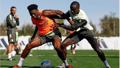 Xabi recupera a Mendy y a Mastantuono