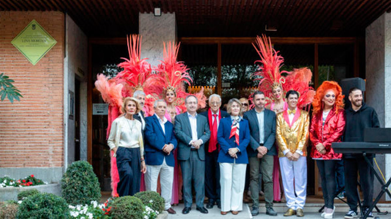 Retiro recuerda a Lina Morgan con una placa en la calle donde vivió sus últimos años