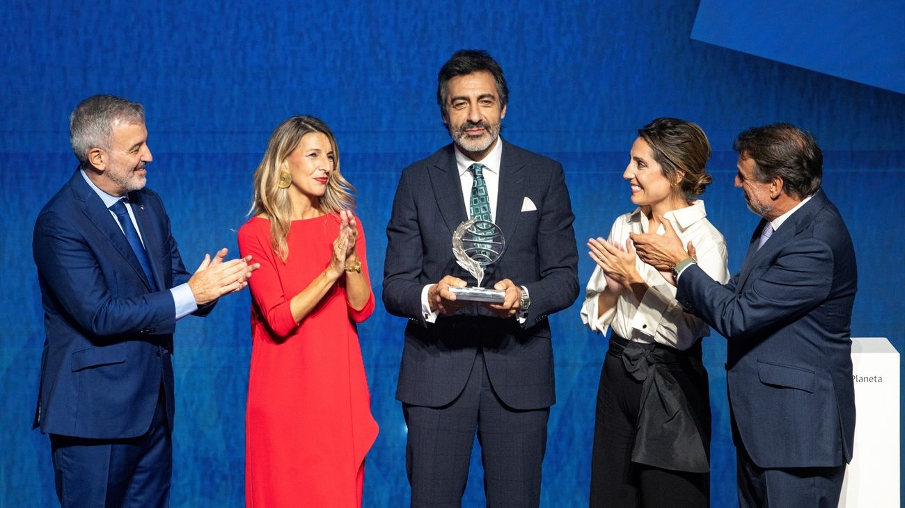 Juan del Val, ganador del Premio Planeta 2025 con 'Vera, una historia de amor'