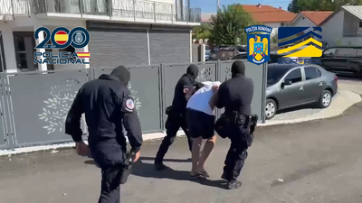 Cae en Madrid un clan familiar de rumanos que robaba a ancianos con el método del 'abrazo cariñoso'