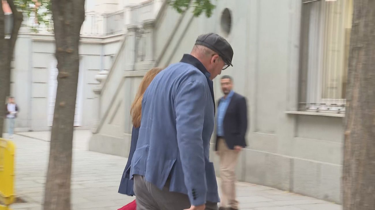 Koldo García ya está en el Supremo para explicar si fue "gestor y custodio" del dinero de Ábalos