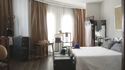 El Hotel Nacional de Madrid cumple 100 años y nos colamos para descubrir sus secretos