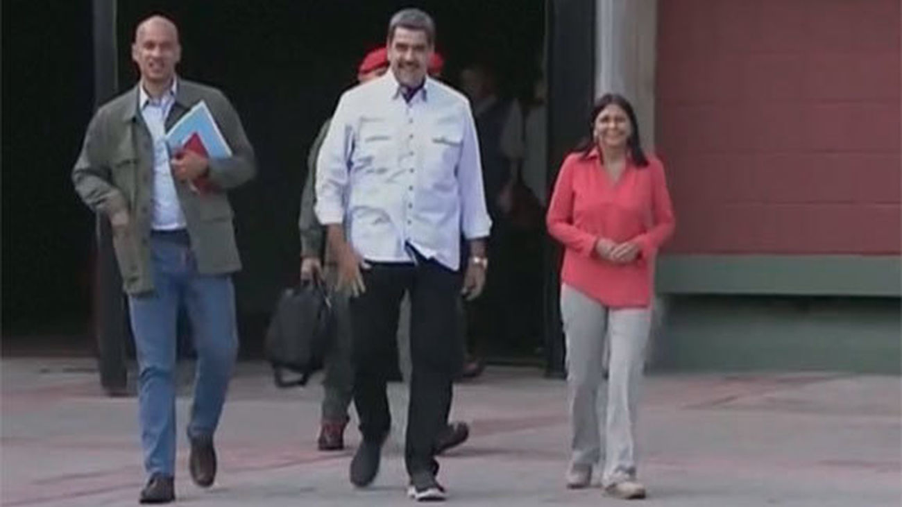 Maduro asegura que el alto mando en Venezuela está "más unido que nunca"