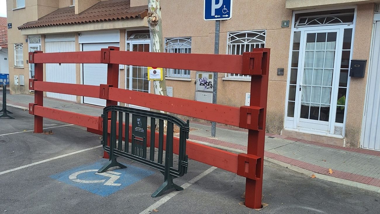 Vallado para festejos taurinos colocado sobre una plaza reservada