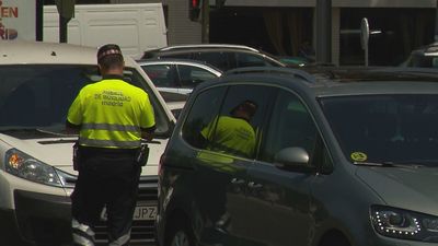 Conductores madrileños piden una prórroga de un año para los coches sin etiqueta ambiental