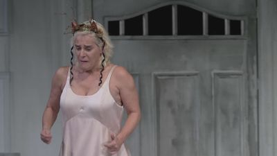 Anabel Alonso es 'La mujer rota' en el Teatro Infanta Isabel