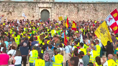 El campo madrileño rinde homenaje al agricultor  David Lafoz: “Su lucha no puede quedar en vano”