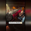 VÍDEO: Momentos de tensión al volcar un coche con varios jóvenes dentro en Getafe
