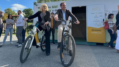 Villamanrique del Tajo implanta un servicio pionero de alquiler de bicicletas eléctricas