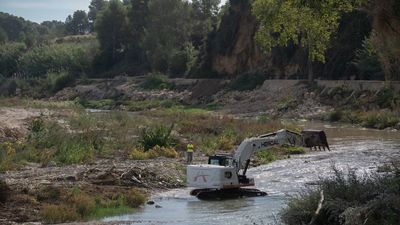 Hallan en el río Turia un cadáver que podría ser de uno de los tres desaparecidos de la DANA de hace un año