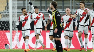 2-2. El Rayo Vallecano salva in extremis un empate ante el Hacken