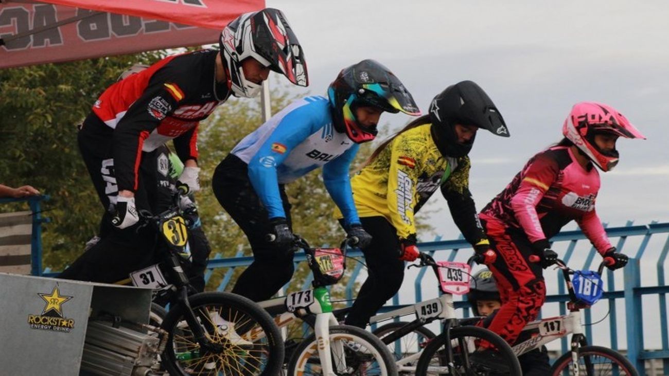 Gran participación en la quinta prueba de la Copa de Madrid de BMX en Móstoles