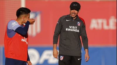 Simeone prueba con Baena y Lenglet en el once para el Villamarín