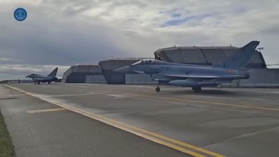 La OTAN activa a dos cazas españoles en Lituania para interceptar a dos aviones rusos