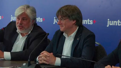 Puigdemont cita a la cúpula de Junts en Perpignan para decidir si rompen con Sánchez