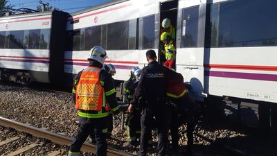 Seis heridos leves tras descarrilar un vagón de un tren de Cercanías en San Fernando de Henares