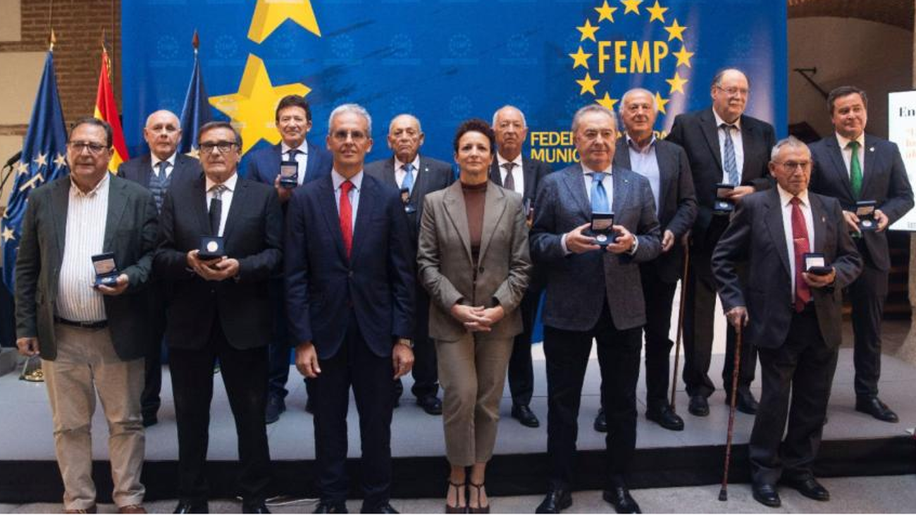 Homenaje a los alcaldes que llevan en el cargo desde las elecciones de 1979