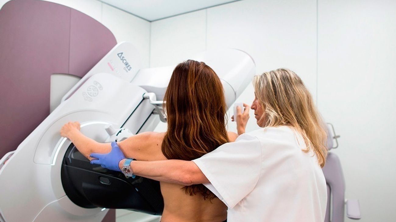 Los cribados de cáncer de mama llegan al Parlamento regional de Madrid