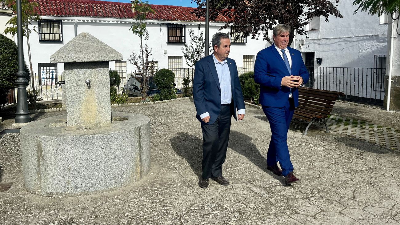 Visita regional a las obras de mejora en varios puntos de Pezuela de las Torres