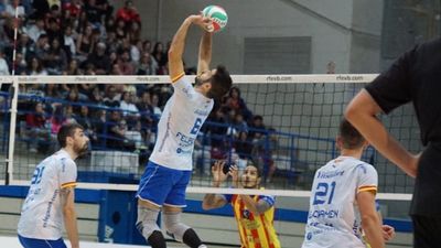 Voleibol Leganés debuta con derrota en la Superliga