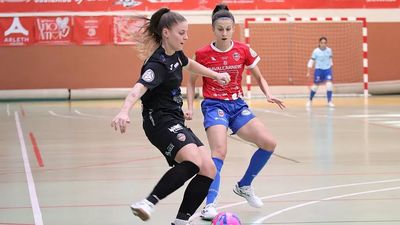 Tres victorias de tres en la liga femenina de fútbol sala