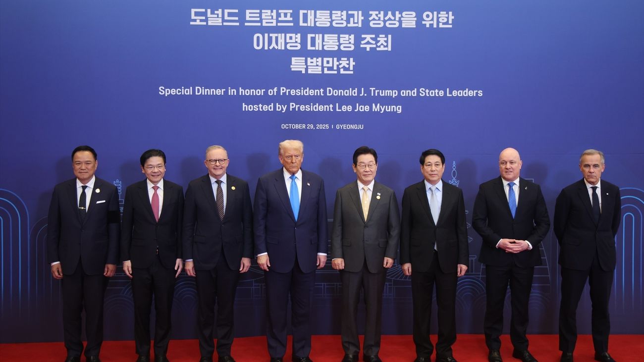 Trump ya está en Corea del Sur a la espera de reunirse con el presidente chino Xi Jinping