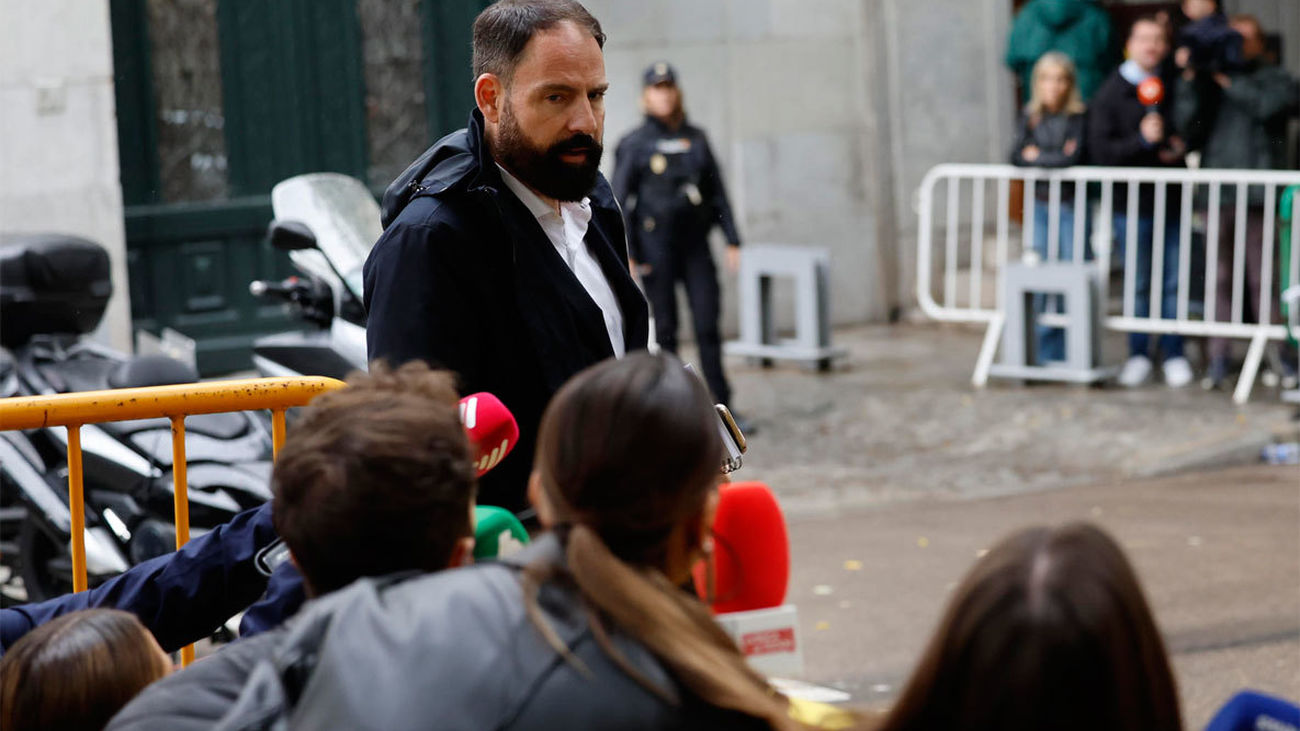 La Ejecutiva Federal del PSOE cobraba con efectivo y los tickets que presentaba Ábalos no se comprobaban