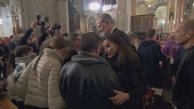 Los Reyes y Sánchez saludarán en el funeral a los familiares de las víctimas de la DANA