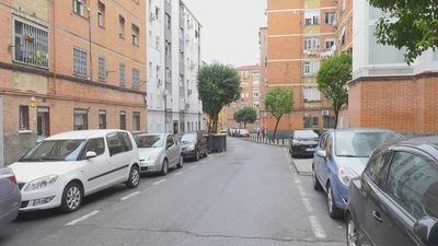 Cuatro detenidos por el asesinato de Ember, de 20 años, mientras paseaba con su madre por Vallecas